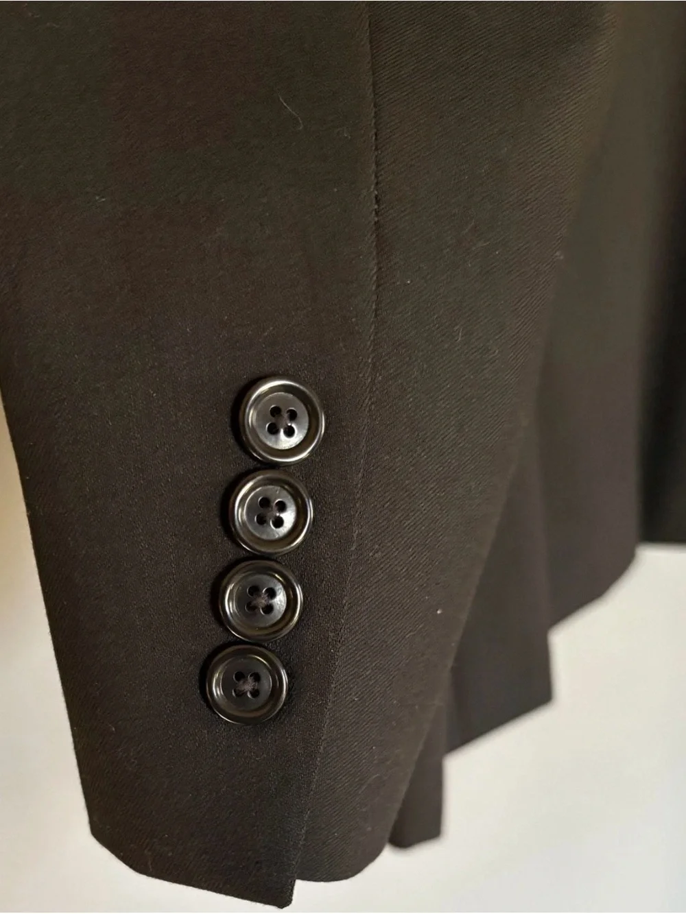 JOS A BANK Traveler's Collection Mens 46R Tailored Fit Wool Blazer Jacket Black